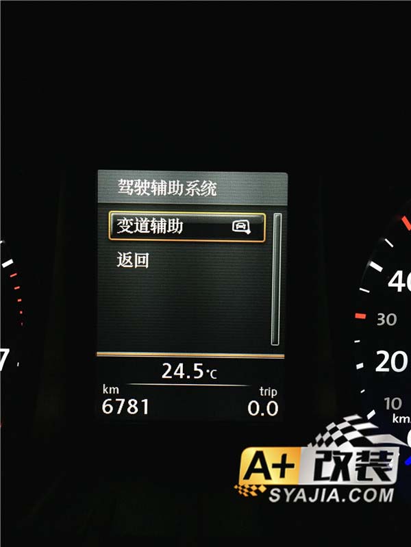 IMG_3500.jpg 图片关键词
