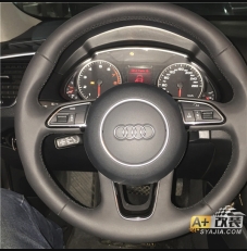 Q5换多功能方向盘（新款），档头。