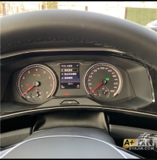 变道辅助，自动大灯，倒车影像，后排加热，二代胎压，275探岳原厂升级